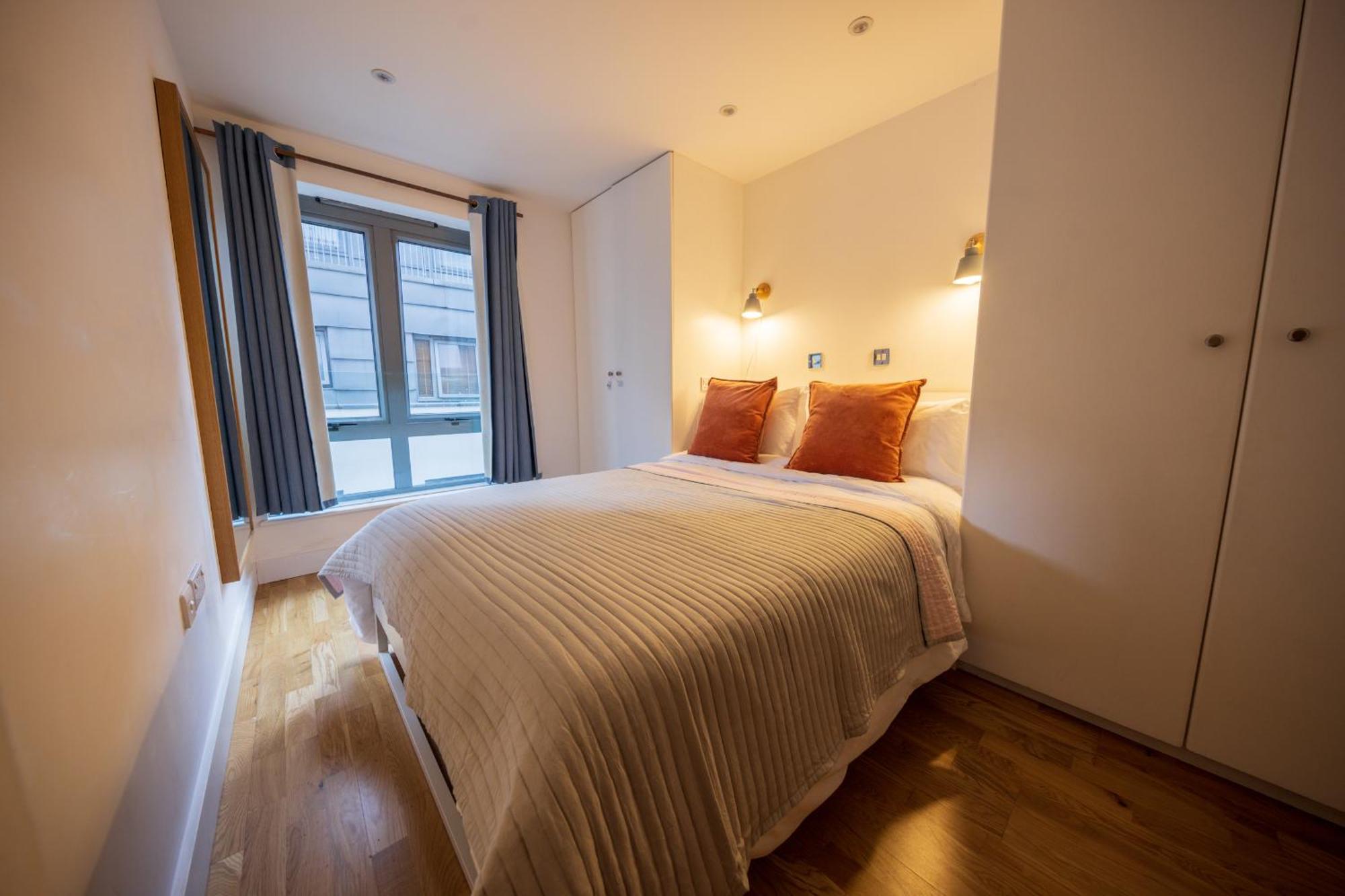 By Spitalfields & Liverpool Street Station Apartament